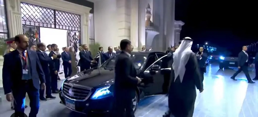 محمد بن زايد رفقة الرئيس السيسي