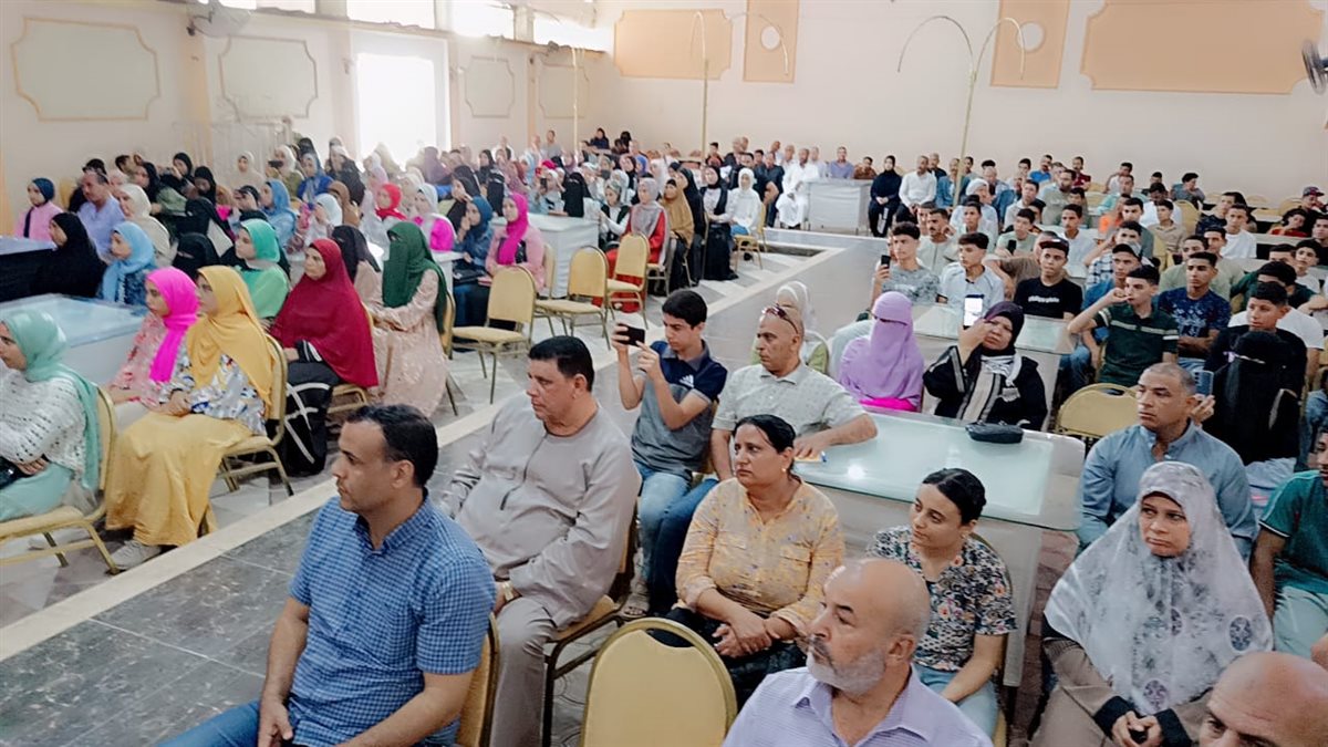 برنامج تدريبي تنمية المعارف والمهارات لدى المعلمين الجدد طبقًا لمعايير جودة المعلم