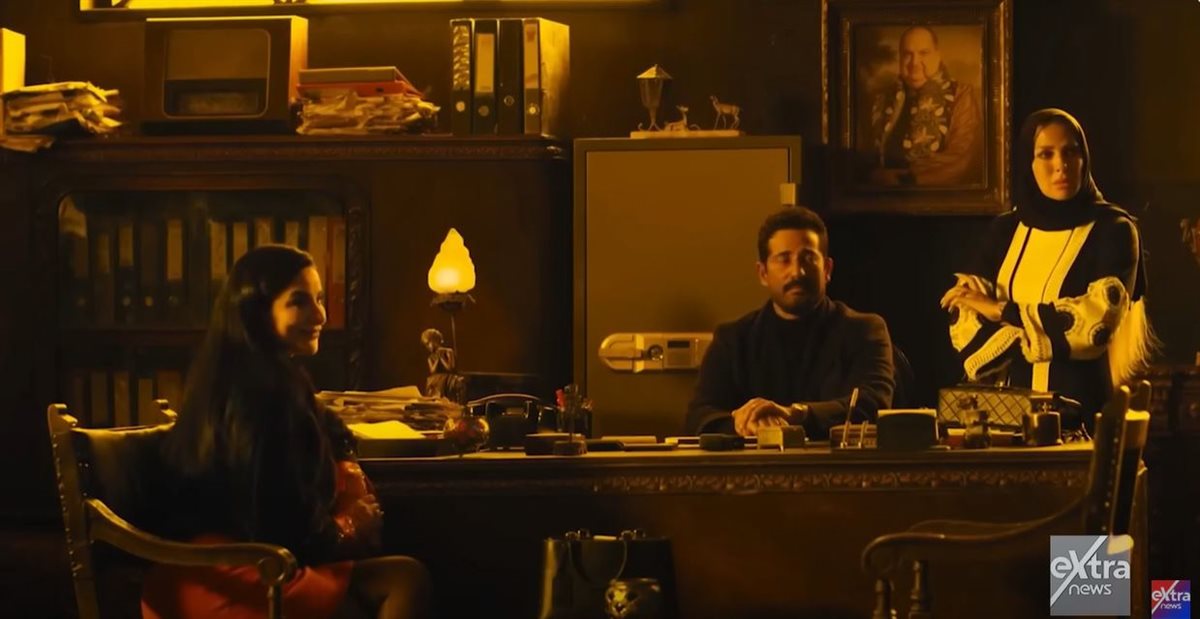 <strong>الفنانة جوري بكر</strong>