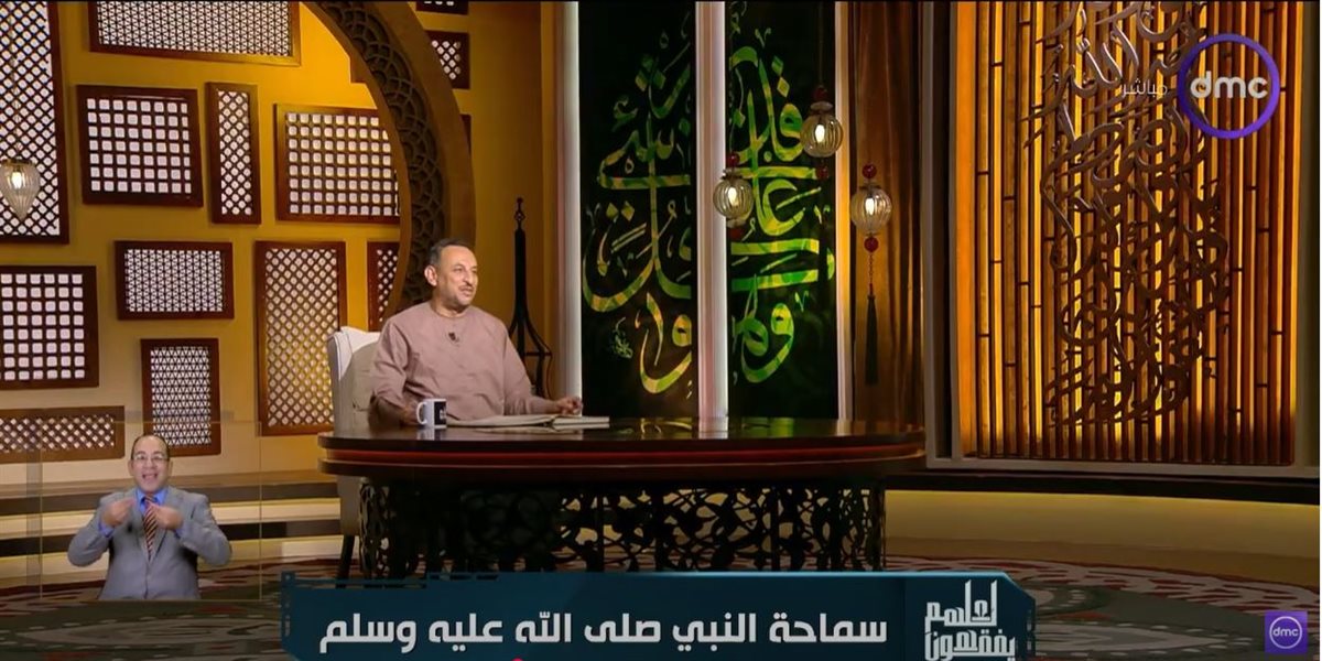 <strong>الشيخ رمضان عبد المعز</strong>