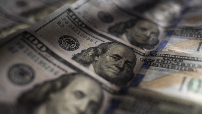 سعر الدولار اليوم