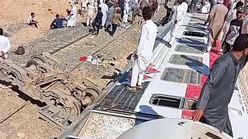 حادث خروج عربات القطار المتجه من مطروح