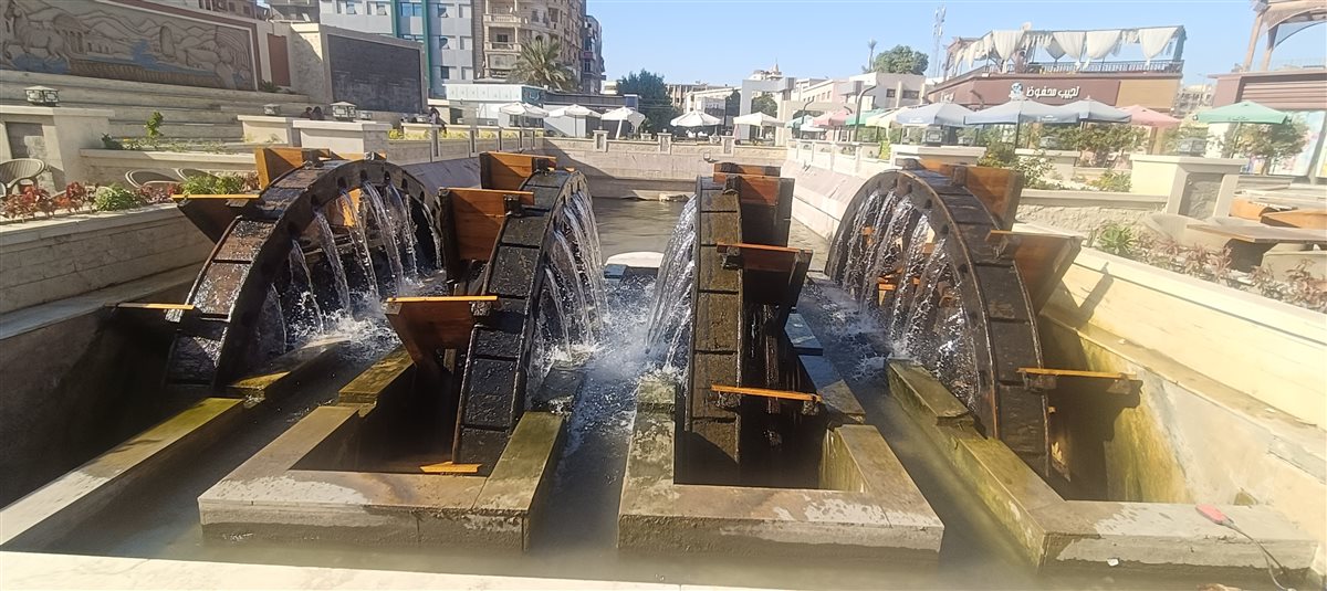 عادة للحياة بعد توقفها.. سواقى الفيوم شلالات طبيعية من المياه تظل مزارًا سياحيًا للمحافظة