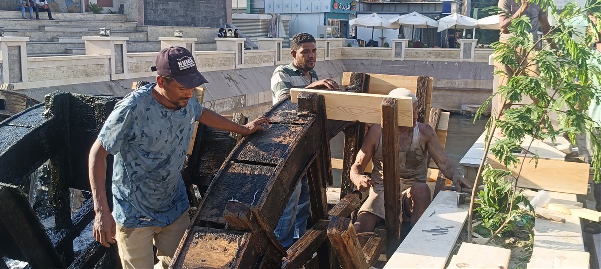 عادة للحياة بعد توقفها.. سواقى الفيوم شلالات طبيعية من المياه تظل مزارًا سياحيًا للمحافظة