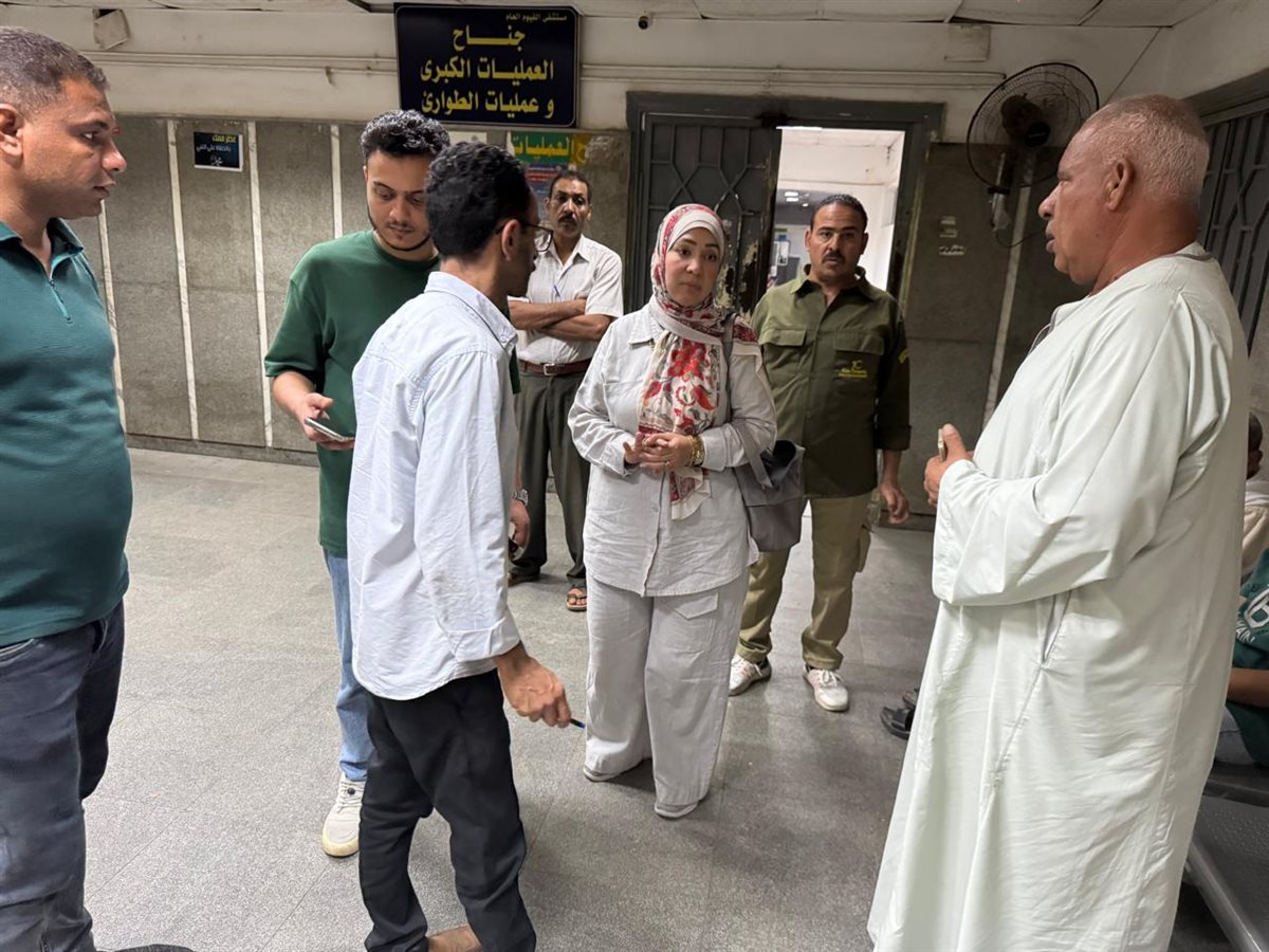 وكيل وزارة الصحة تتفقد الخدمة الليلة بمستشفى الفيوم العام