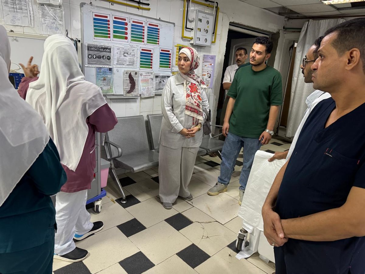 وكيل وزارة الصحة تتفقد الخدمة الليلة بمستشفى الفيوم العام