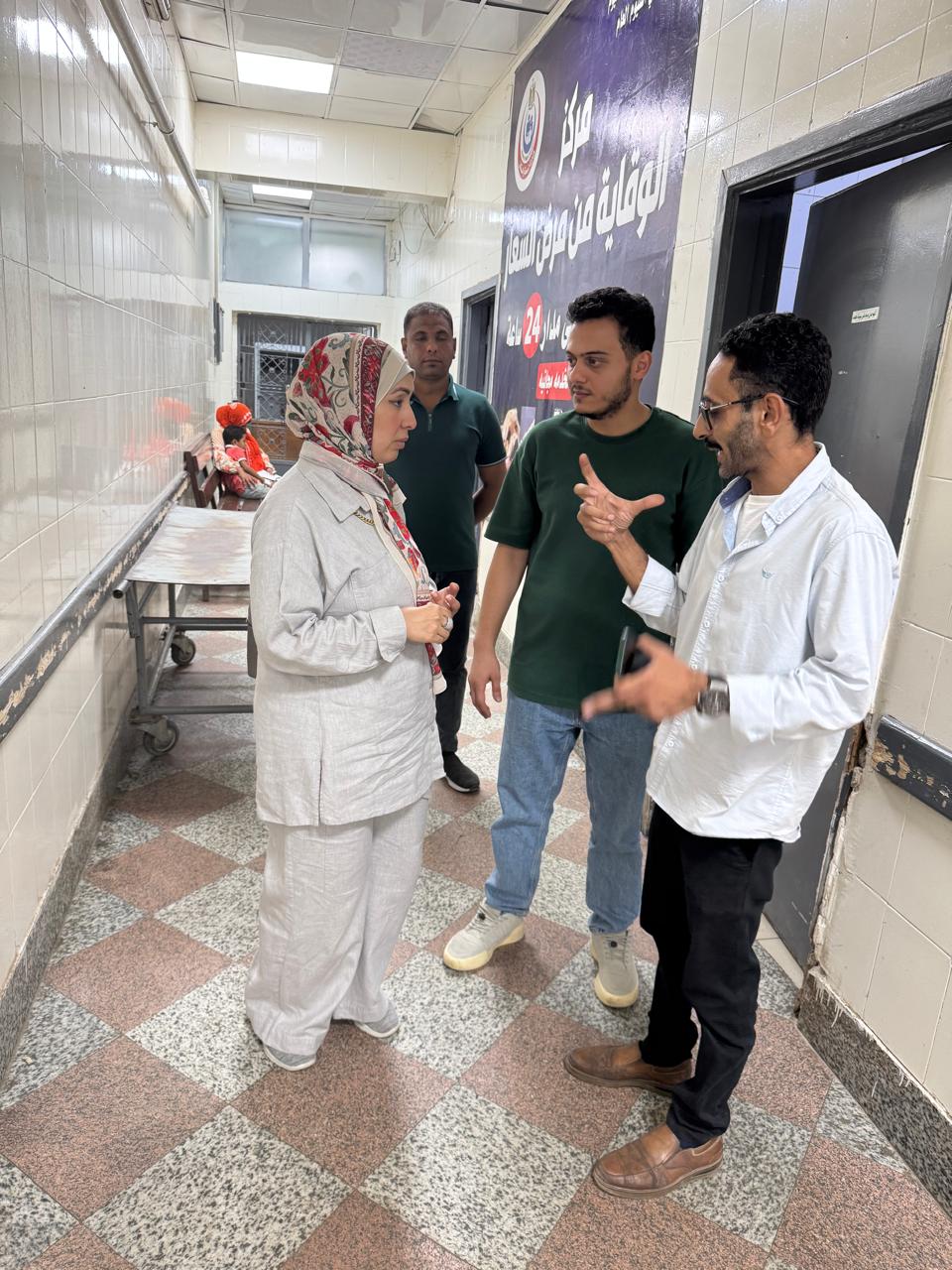 وكيل وزارة الصحة تتفقد الخدمة الليلة بمستشفى الفيوم العام