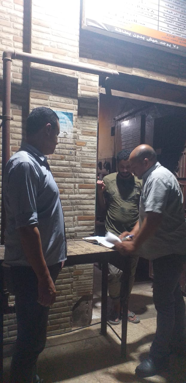 ضبط 2 طن أسمدة زراعية خاصه بوزارة الزراعة ومحظور تداولها بالأسواق بالفيوم