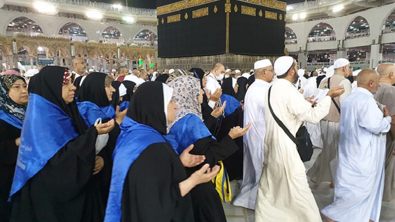 مبطلات العمرة للنساء