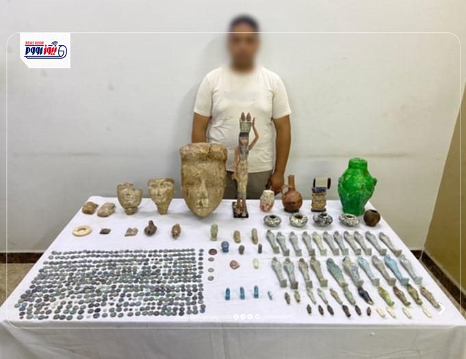 ضبط تاجر اثار في المنيا