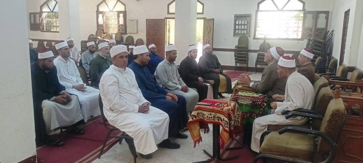 أوقاف الفيوم تواصل دوراتها التدريبية للأئمة حول قضية الغرم بقاعة مسجد ناصر الكبير