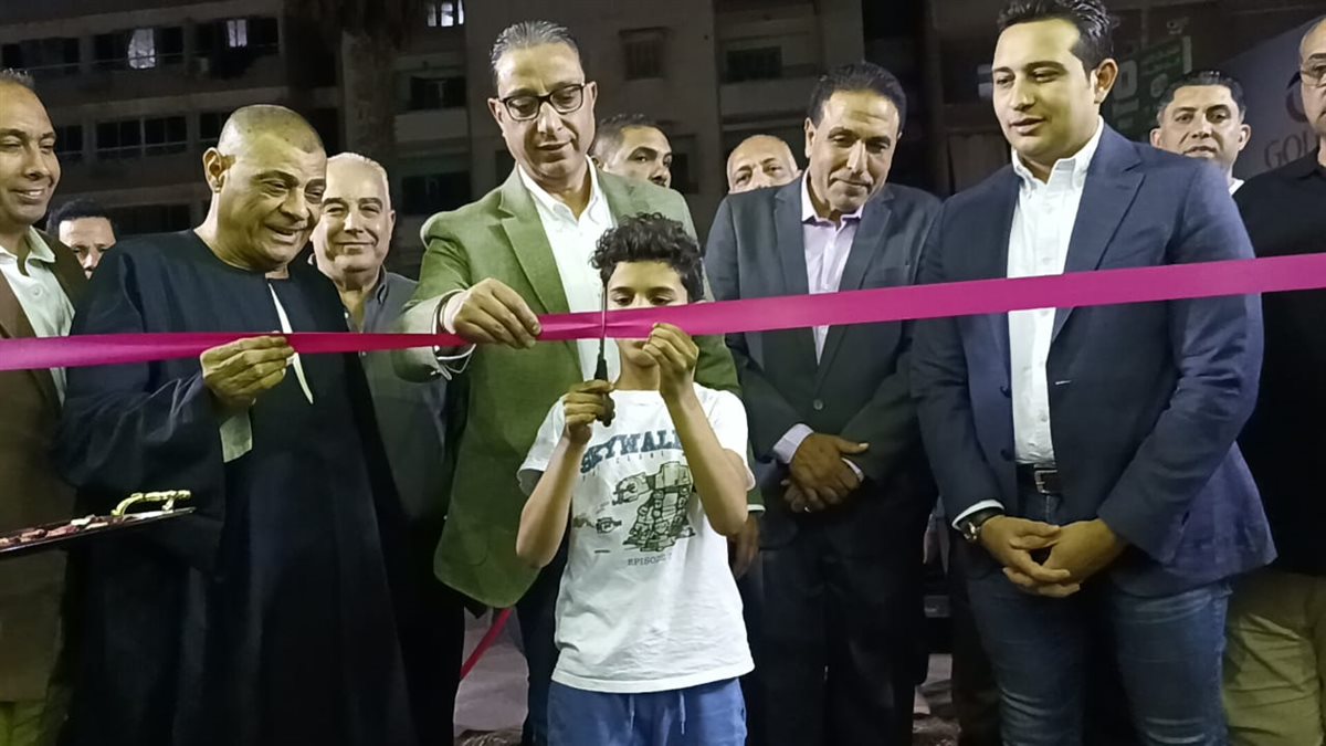 محافظ الفيوم يفتتح معرض