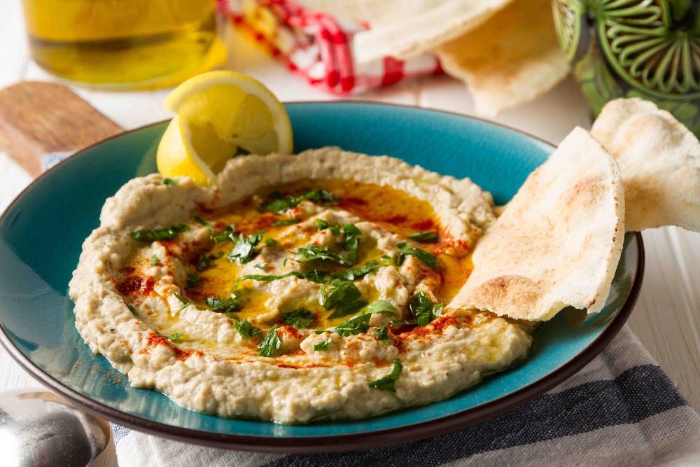 سلطة البابا غنوج