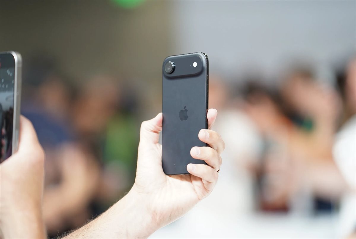 iPhone Air