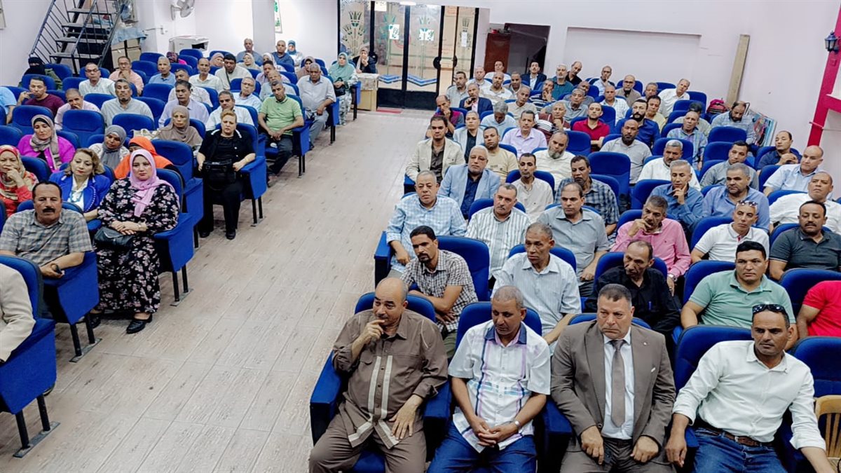 نظافة المدارس والتشجير والدهانات.. استعدادات مكثفة بمدارس الفيوم قبل بدء العام الدراسي الجديد 2026