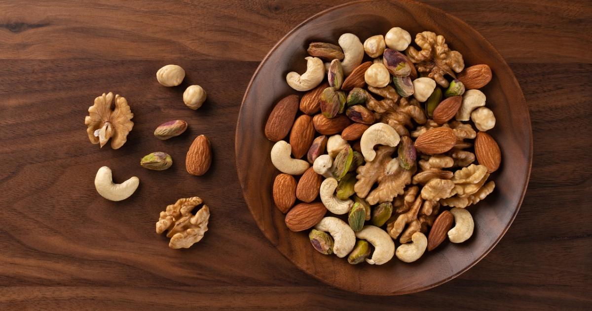الفوائد العامة للمكسرات