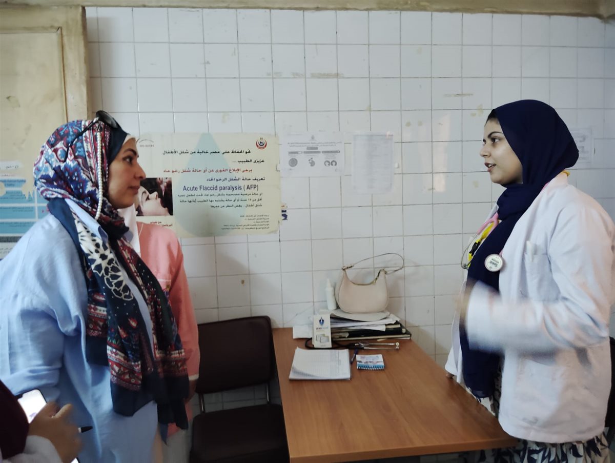 جولة مفاجئة لوكيل الصحة بالفيوم على بعض وحدات الرعاية الأولية بمركز الفيوم