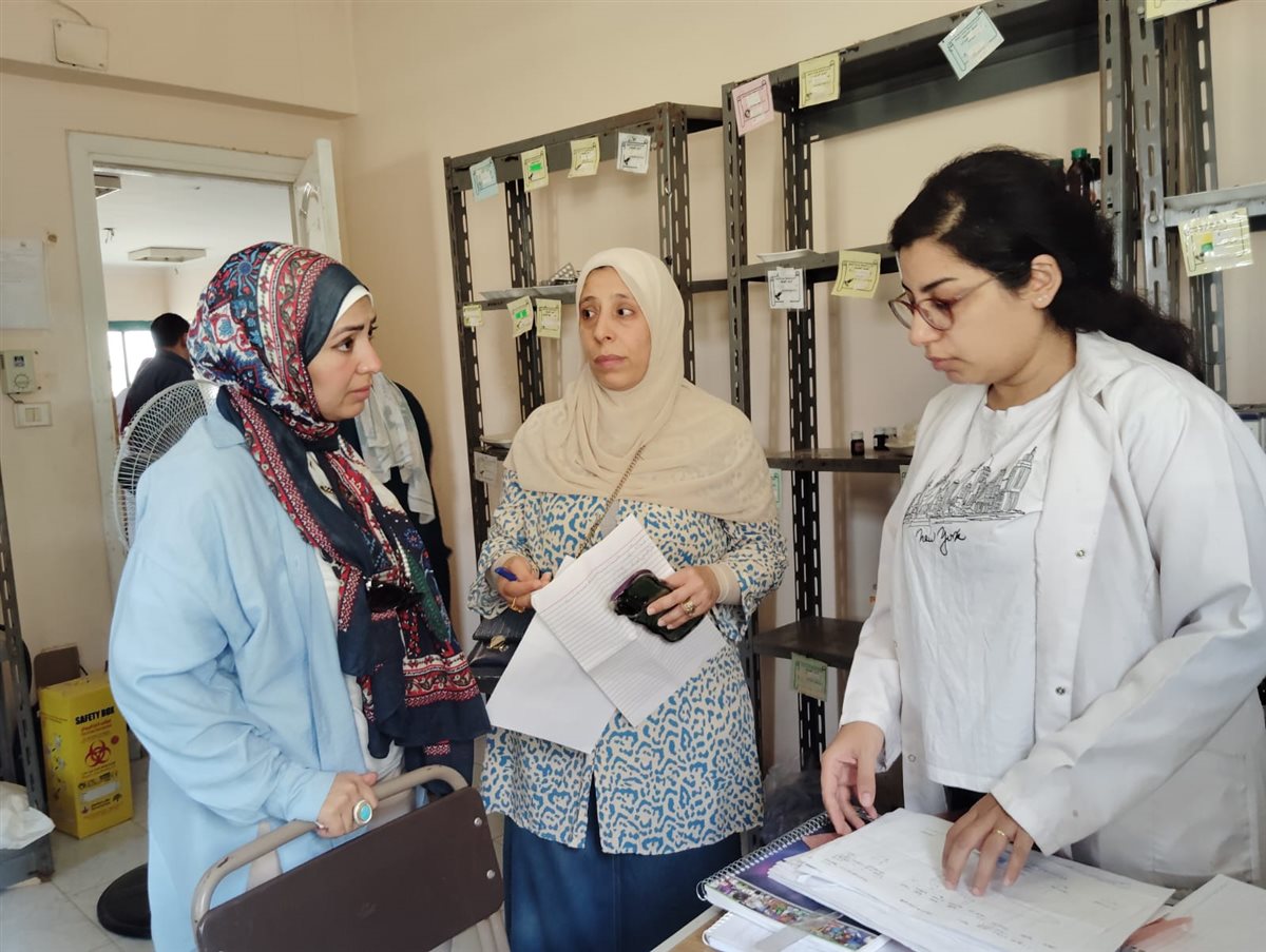 جولة مفاجئة لوكيل الصحة بالفيوم على بعض وحدات الرعاية الأولية بمركز الفيوم