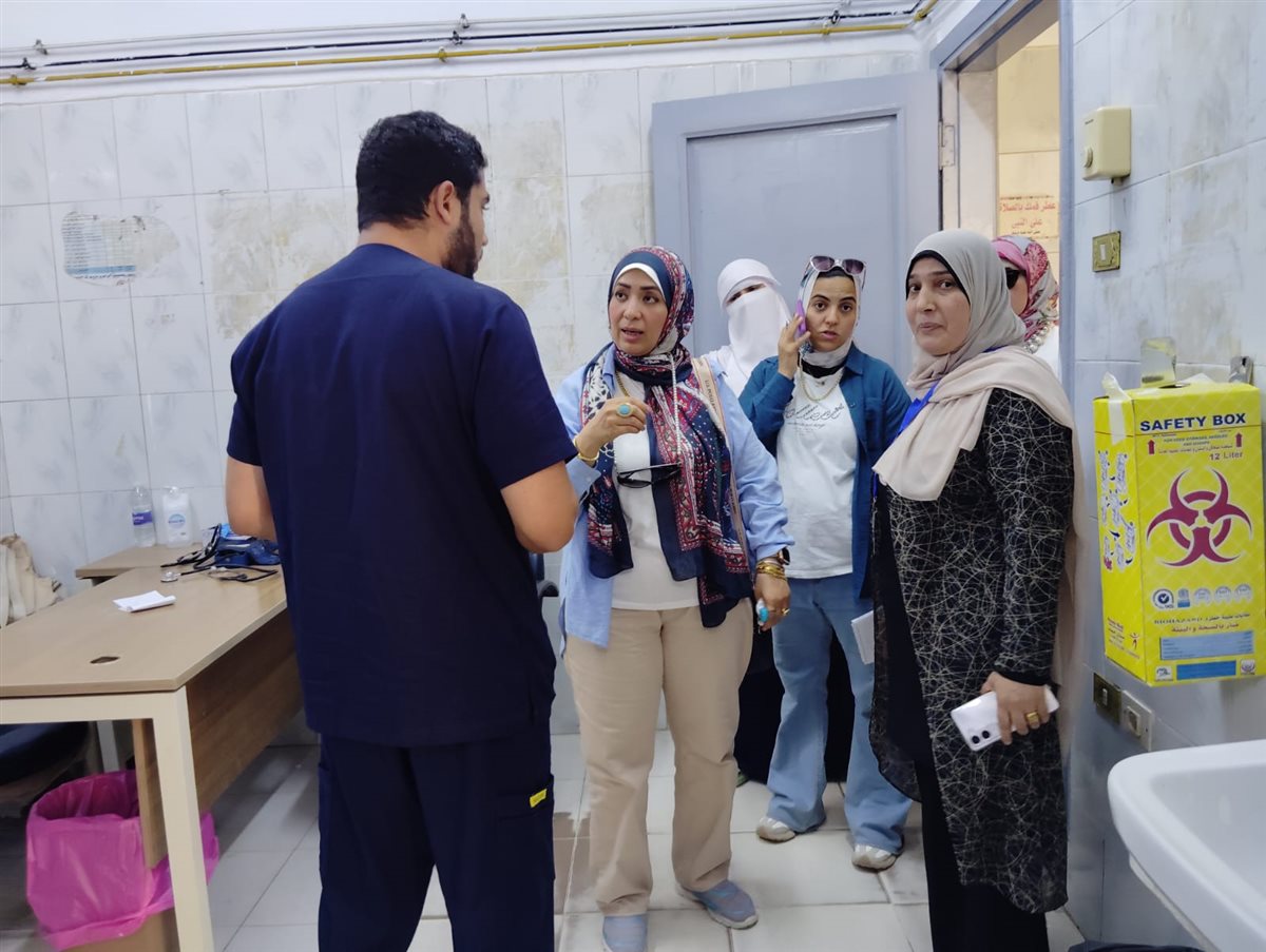 جولة مفاجئة لوكيل الصحة بالفيوم على بعض وحدات الرعاية الأولية بمركز الفيوم