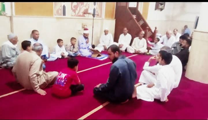 مقارئ الجمهور تزين مساجد الفيوم في شهر ميلاد الحبيب ﷺ