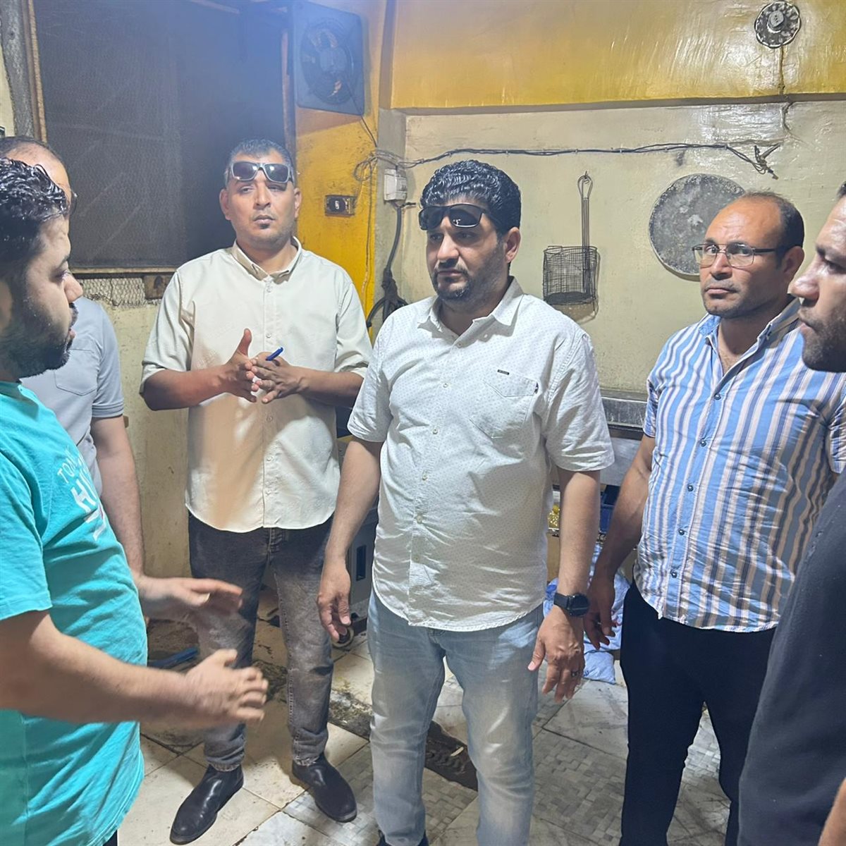 ضبط طن دقيق بلدي محظور بيعه أو تداوله ولحوم فاسدة وغير صالحة للاستهلاك الآدمي بالفيوم 