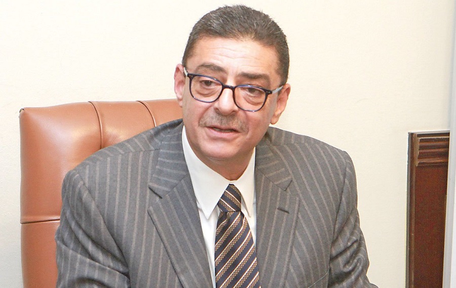 <strong>محمود طاهر</strong>