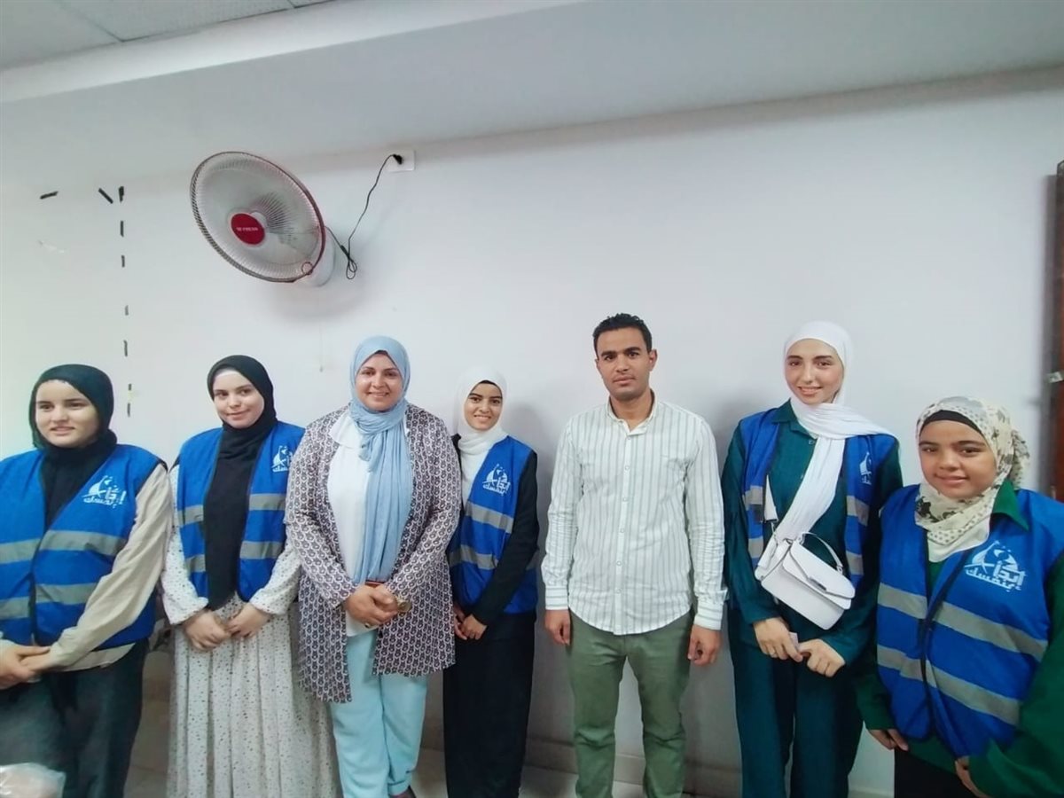 رئيس مركز ابشواى : توزيع 500 شنطة مدرسية و500 جنيه للزي المدرسي بطبهار 
