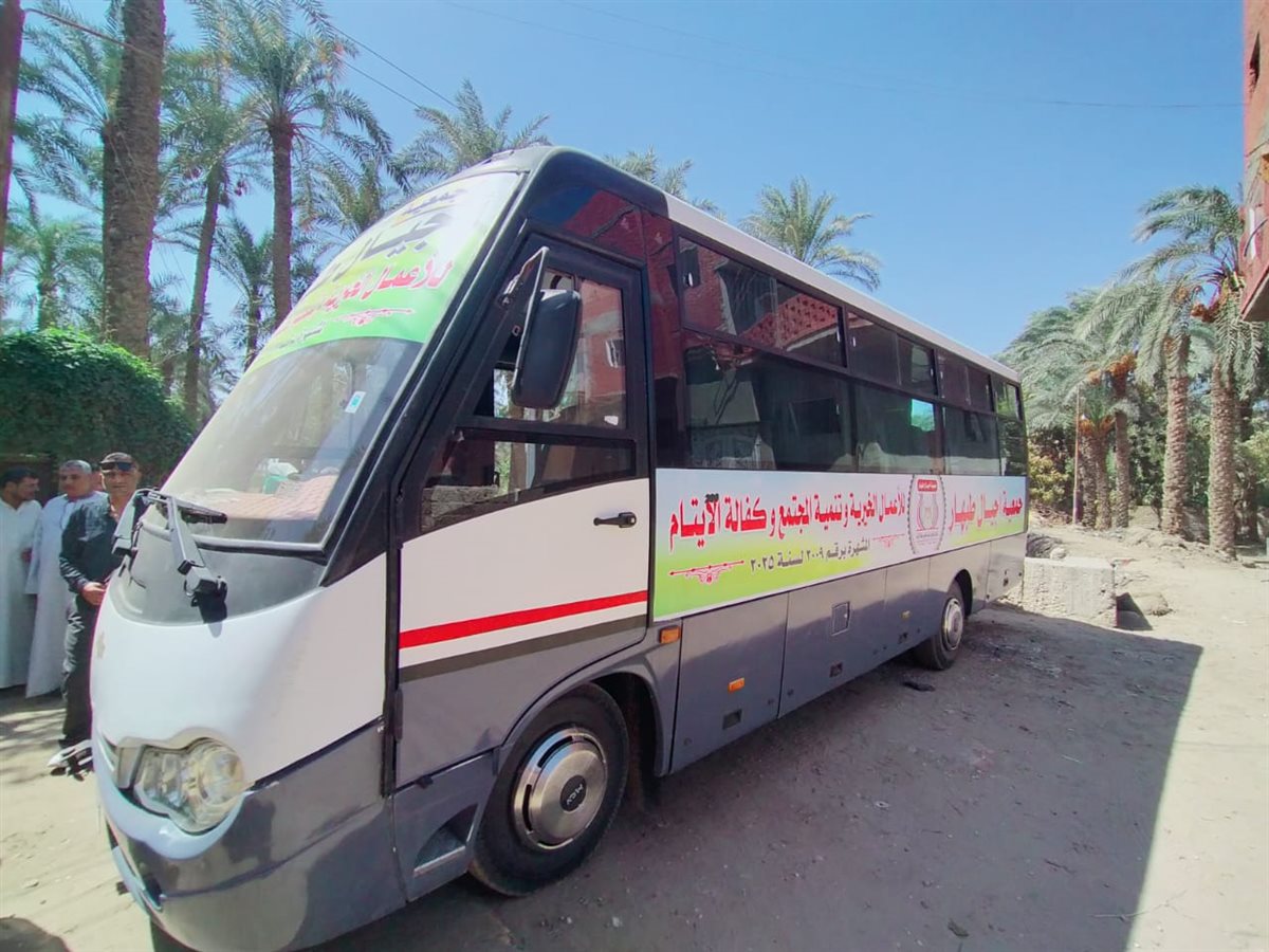 رئيس مركز ابشواى : توزيع 500 شنطة مدرسية و500 جنيه للزي المدرسي بطبهار 