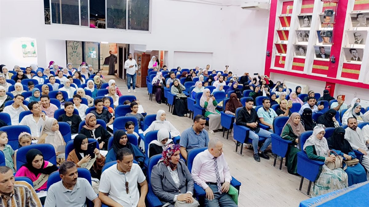 تعليم الفيوم يكرم 74 طالب موهوب فائز فى مسابقة الصوت الذهبي على مستوى المحافظة