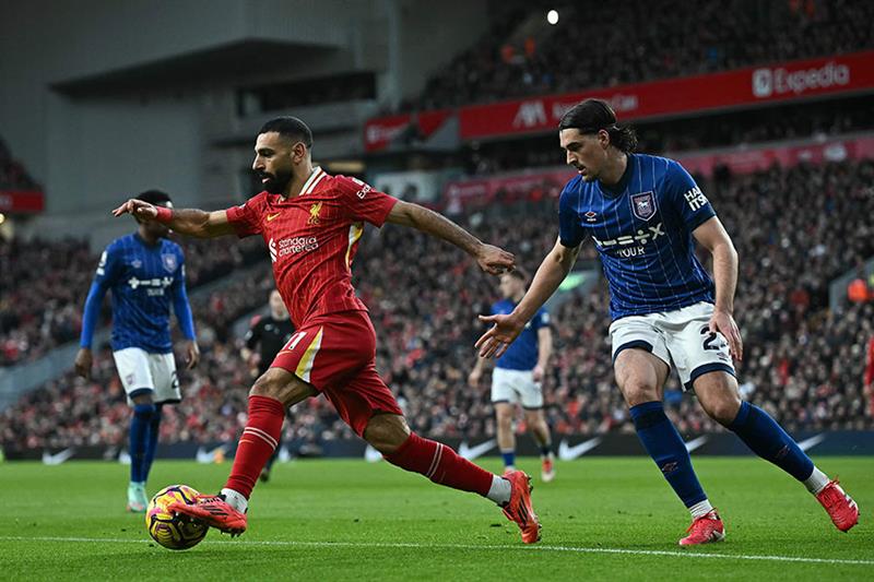 صلاح وإنجاز جديد بدوري الأبطال