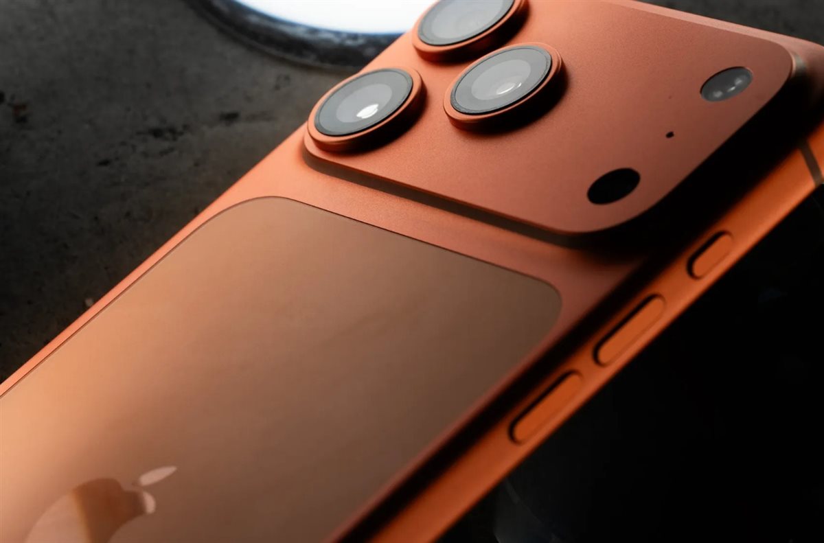 كاميرا iPhone 17 Pro 