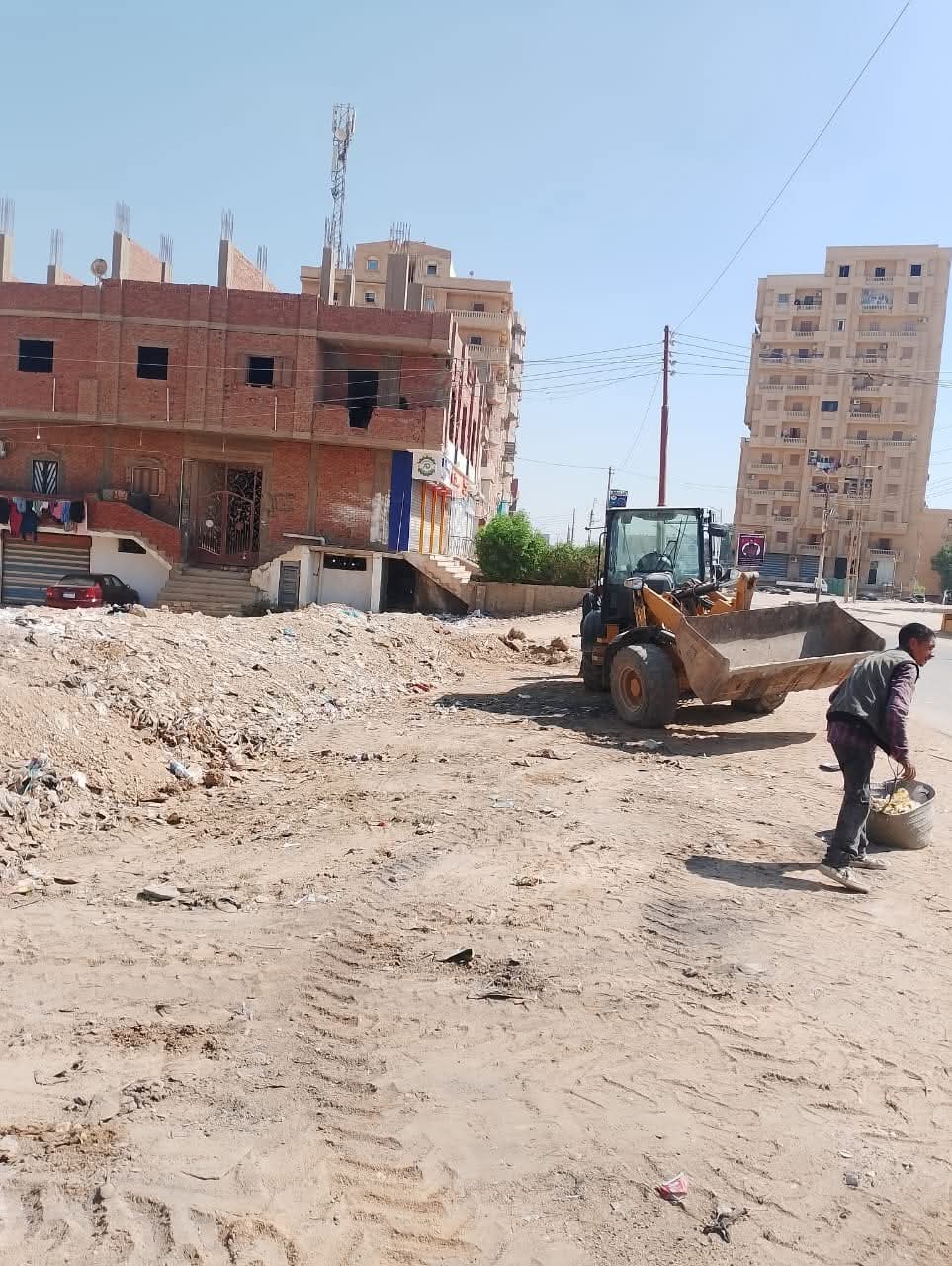 استعدادا للعام الدراسي الجديد حملات مكثفة للنظافة العامة أمام مدارس طامية