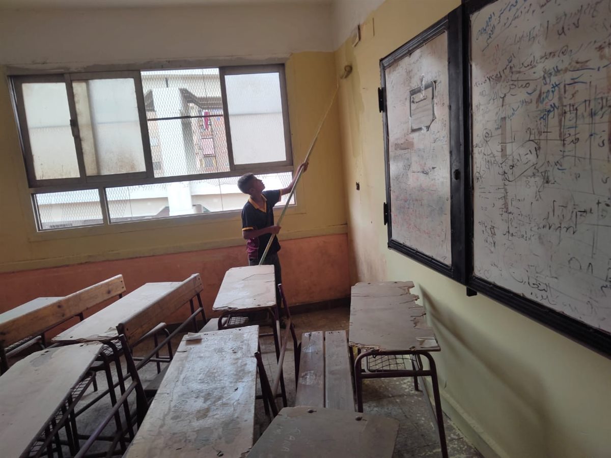 صيانة مدرسة بشتيل الابتدائية قبل بدء الدراسة
