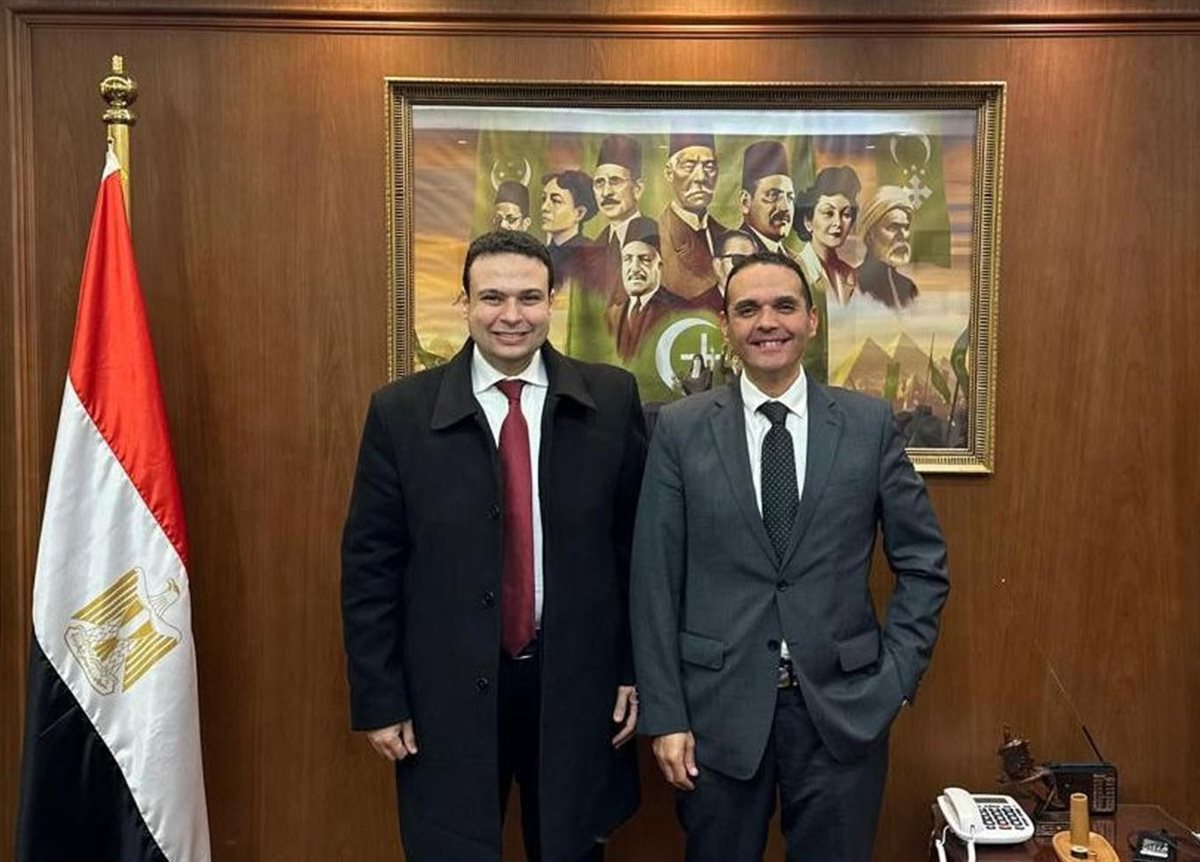 عبد المنعم إمام ومدحت نافع