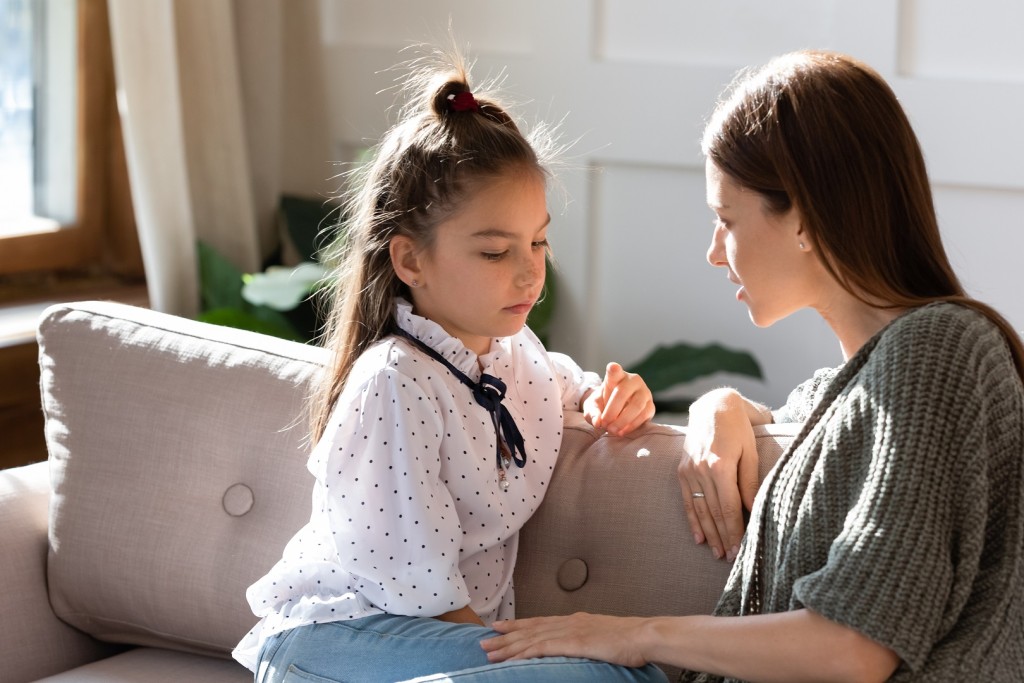 كيف تساعدين طفلك على التكيف مع المدرسة مع اقتراب عودة الدراسة غدًا