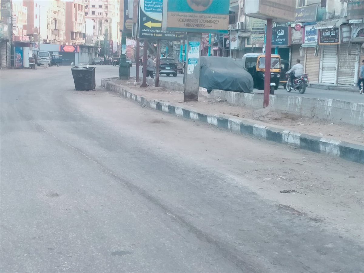 مصادرة ٤٨ مخالفة متنوعة ورفع وإزالة ١١٠حالة عوائق حديدية وإستندات وبلدورات بأبشواى<br>