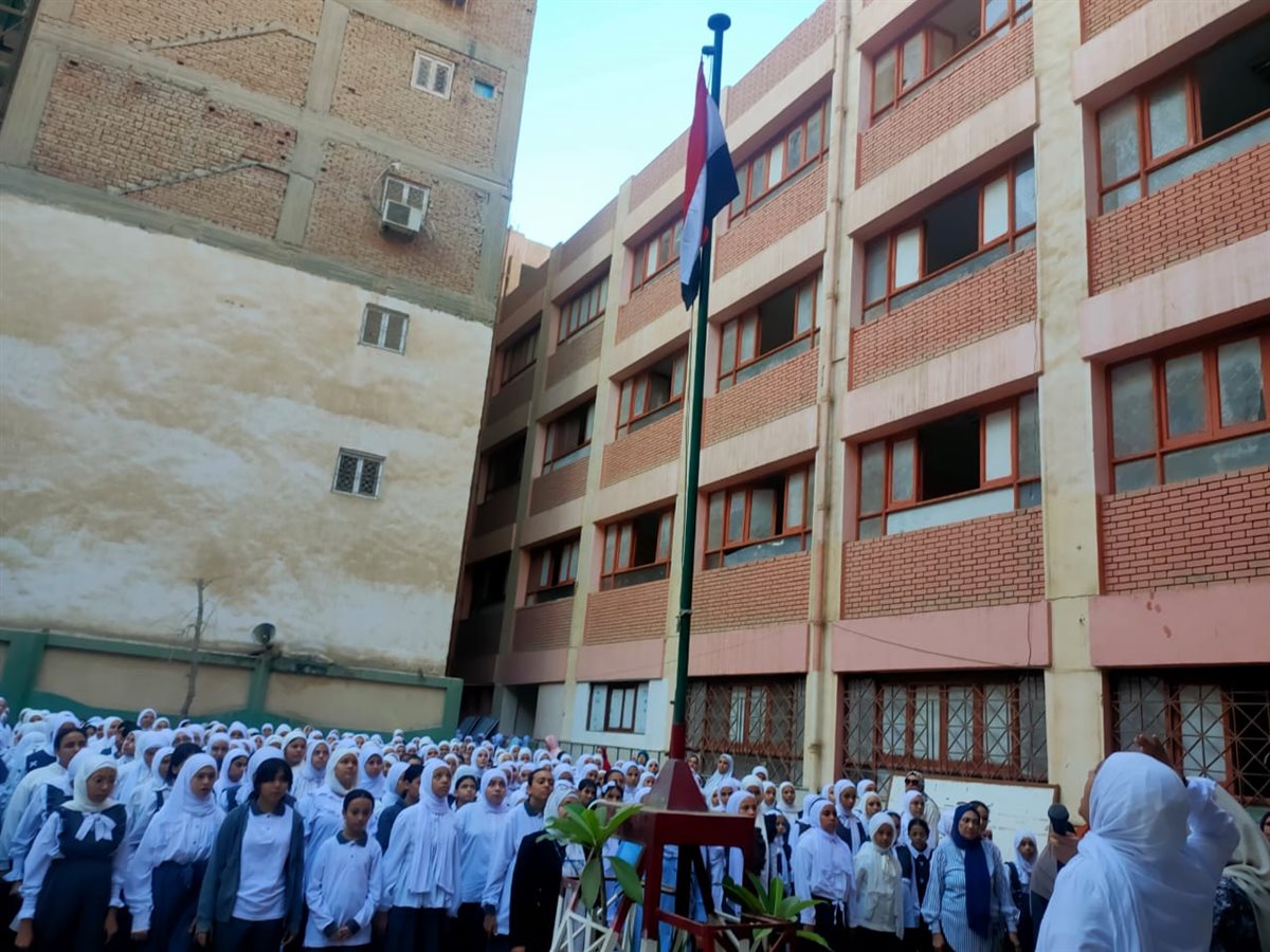 مدير تعليم الفيوم يستقبل رئيس الإدارة المركزية لشئون المعلمين، ويُجري جولة ميدانية بمدارس شرق الفيوم