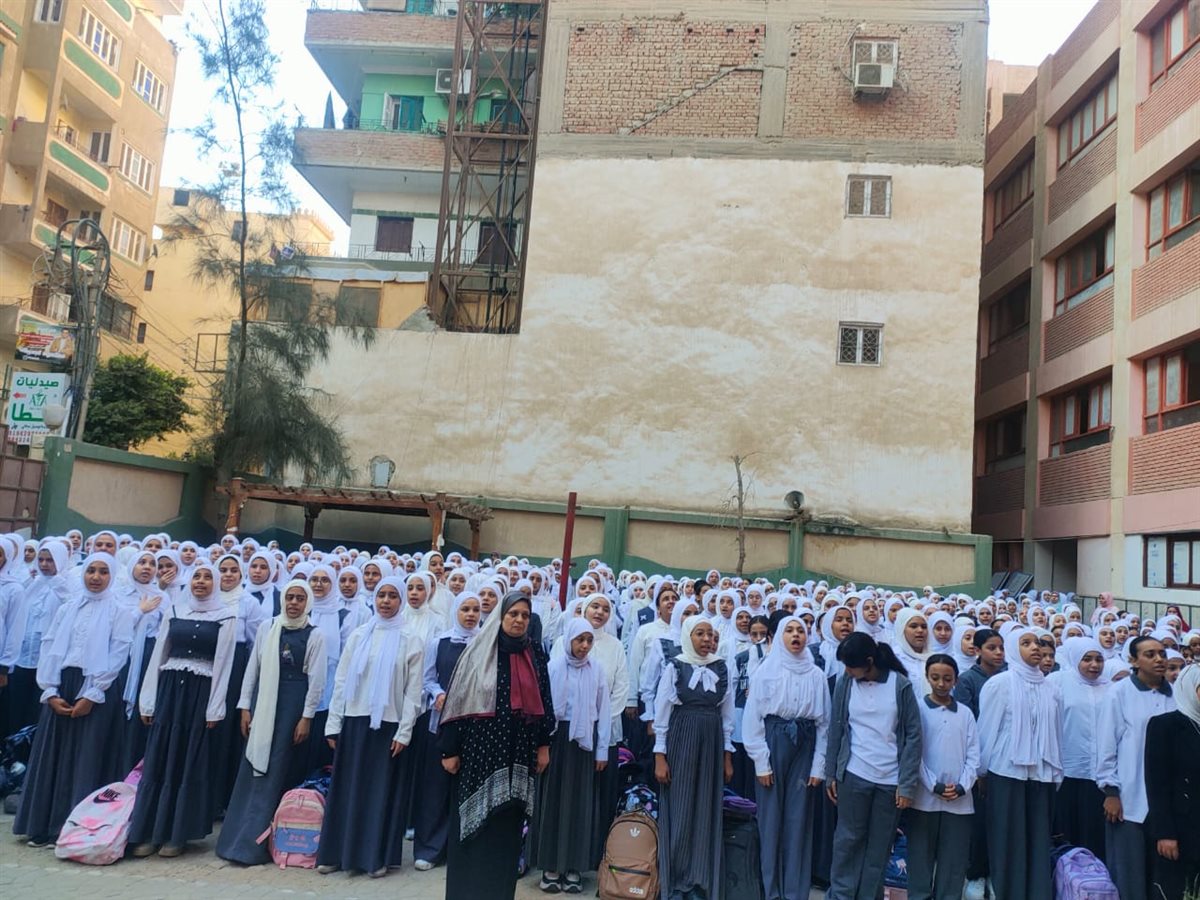 مدير تعليم الفيوم يستقبل رئيس الإدارة المركزية لشئون المعلمين، ويُجري جولة ميدانية بمدارس شرق الفيوم