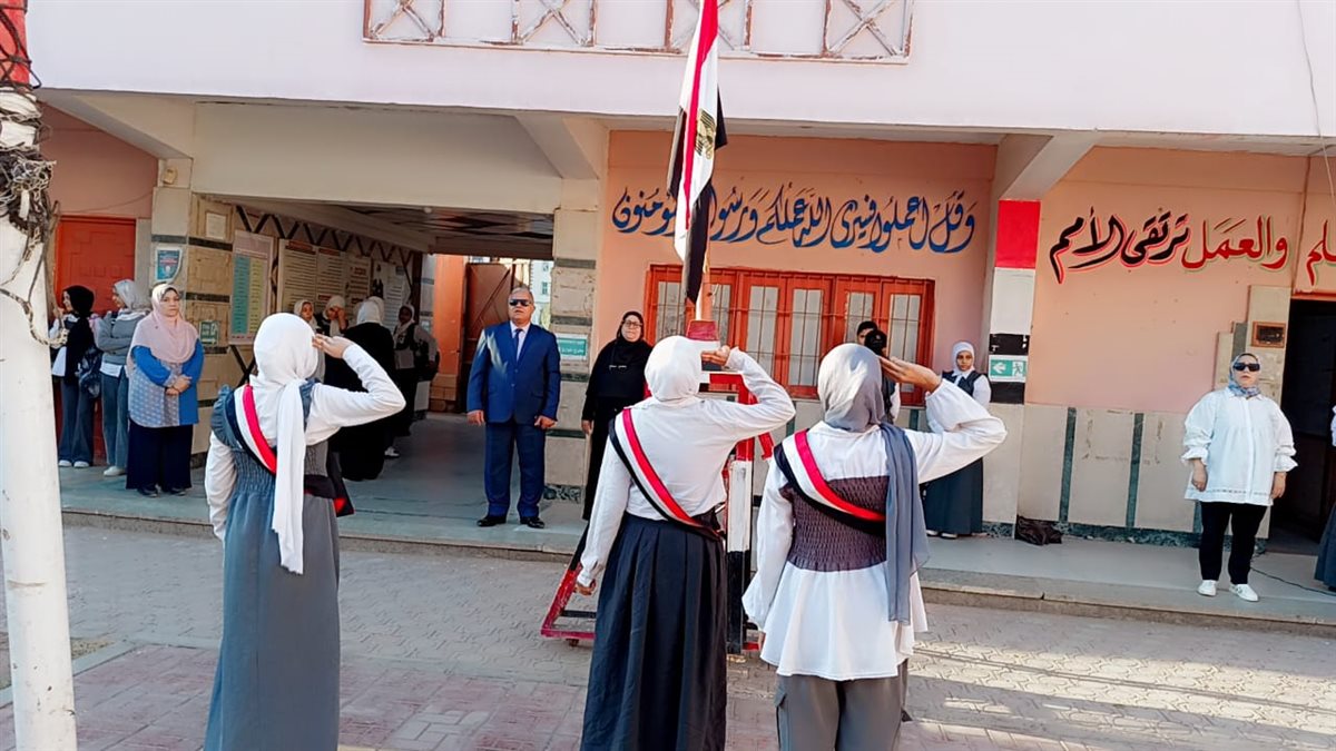 جولة ميدانية لمدير تعليم الفيوم على مدارس إدارتي شرق وغرب التعليمية