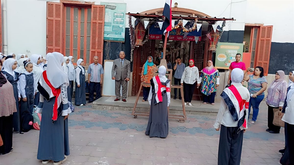 مدير تعليم الفيوم يناقش طلاب المرحلة الثانوية حول الذكاء الاصطناعي