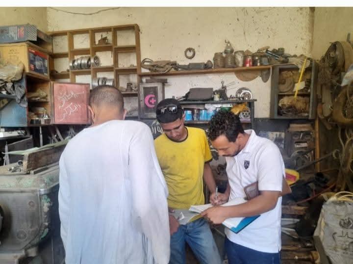 جولة تفقدية للتفتيش على 24 منشأة في مركز فرشوط بقنا