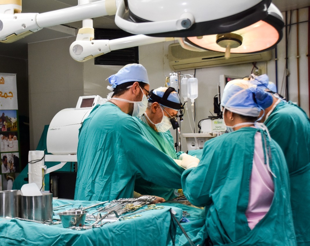 3408 عملية قلب مفتوح وقسطرة علاجية للمرضى الأولى بالرعاية بمحافظة الفيوم<br> 