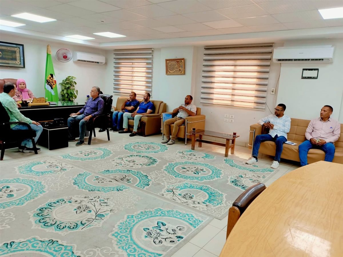 رئيس مركز ابشواى: إستمرار المتابعة الميدانية والرصد لمنع أي تعديات على الأراضي الزراعية<br> 