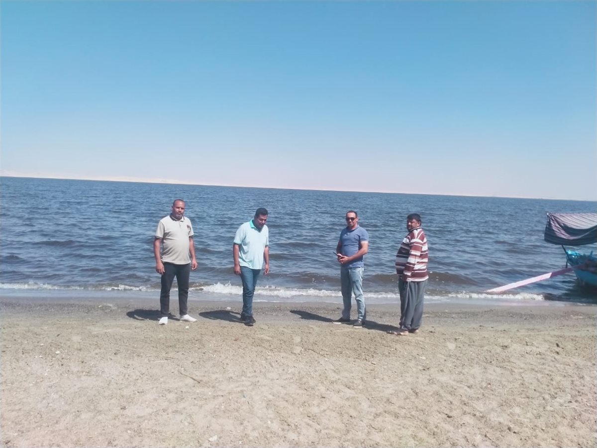 السكرتير العام والمساعد ورئيس مركز ابشواى بجولة ميدانية لمتابعة حظر الصيد الجائر ببحيرة قارون