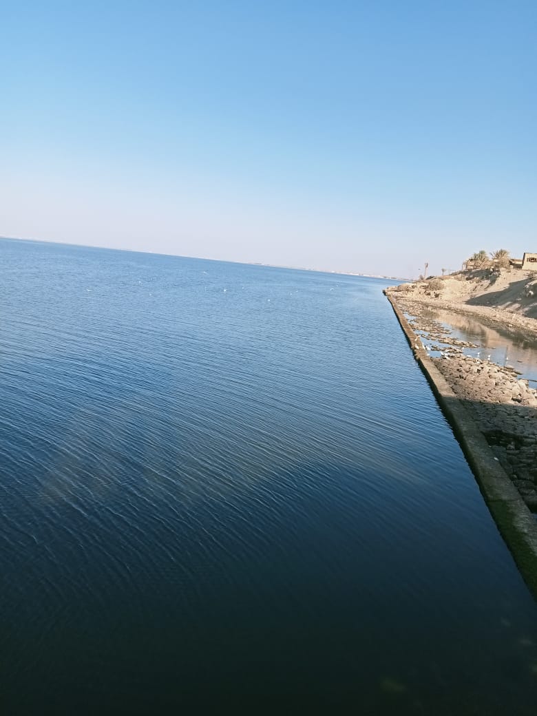 السكرتير العام والمساعد ورئيس مركز ابشواى بجولة ميدانية لمتابعة حظر الصيد الجائر ببحيرة قارون