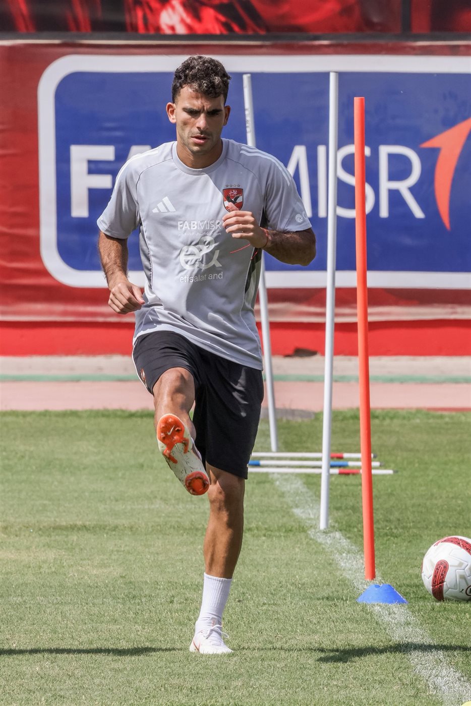 موقف زيزو من مباراة الأهلي والزمالك المقبلة