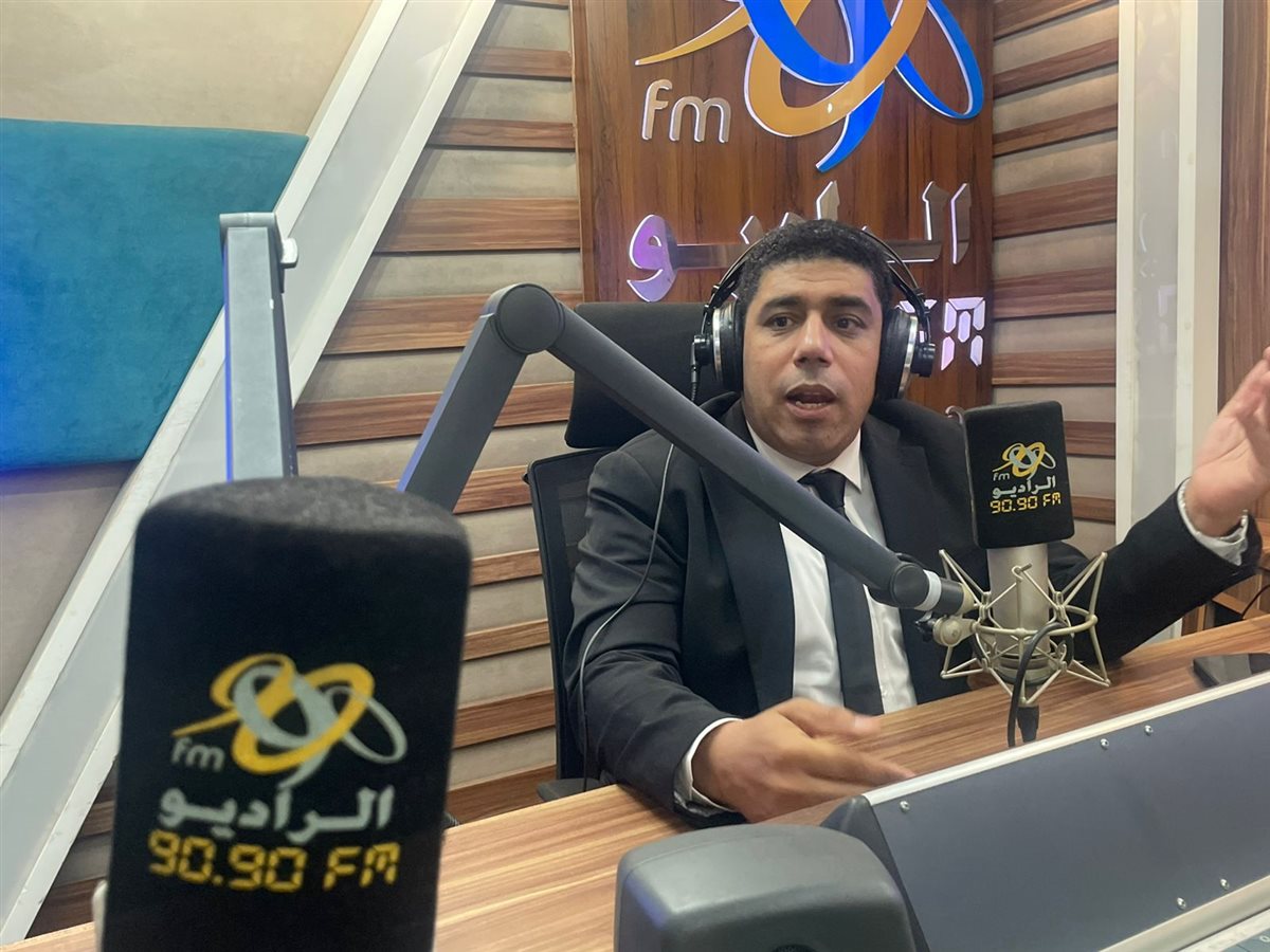 <strong> الدكتور عادل زيدان</strong>