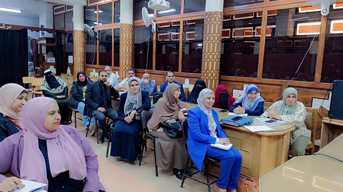 قبيصي:أجتماع موسع مع مسئولى التعليم المجتمعي والمشاركة المجتمعية وفريق مكافحة التسرب التعليمي