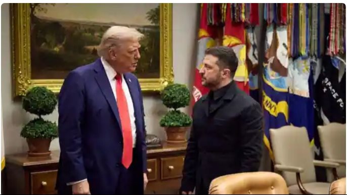 الرئيس الأمريكي دونالد ترامب والرئيس الأوكراني فولوديمير زيلينسكي داخل البيت الأبيض 