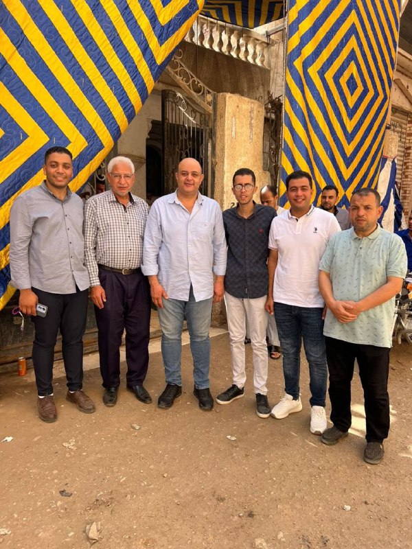 محمد مصطفى لطفي في المسجد
